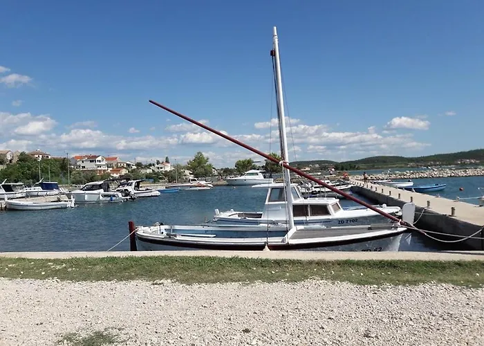 4 Persons - Direct By The Sea, 1st Floor Lägenhet *
