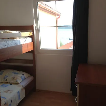 4 Persons - Direct By The Sea, 1st Floor Апартаменты *