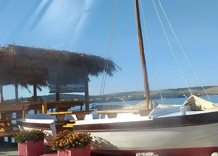 4 Persons - Direct By The Sea, 1st Floor Апартаменты